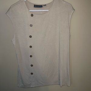 Women’s M NYCo Shirt